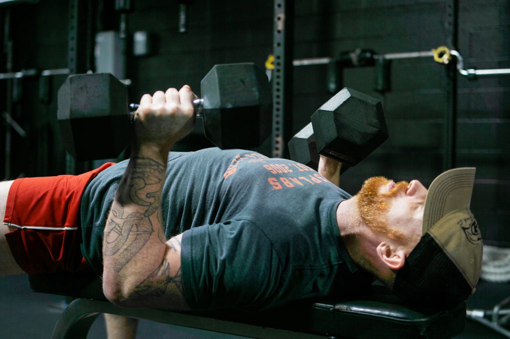 dumbbell bench press